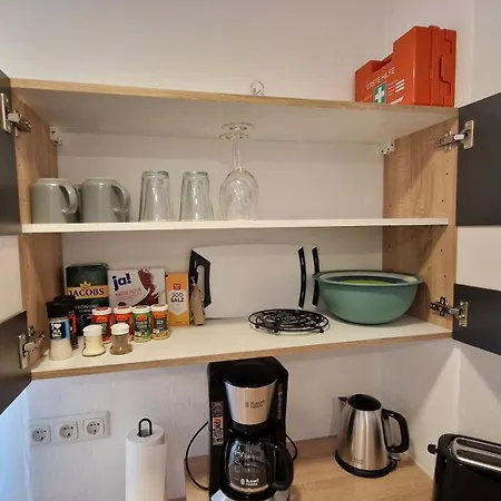 Appartment-ferienwohnung Mit Kueche, Bad, Kostenlos Wlan, Modern Eingerichtet Гостевой дом *