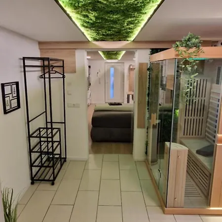 Appartment-ferienwohnung Mit Kueche, Bad, Wlan, Klimaanlage, Modern Eingerichtet 4* Roding