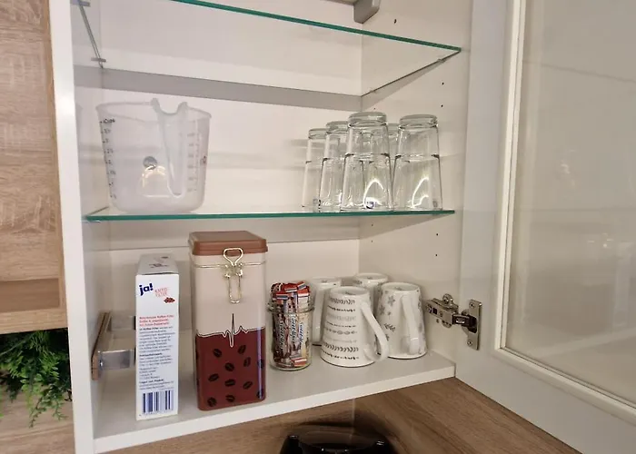 Appartment-ferienwohnung Mit Kueche, Bad, Wlan, Klimaanlage, Modern Eingerichtet Maison d'hôtes