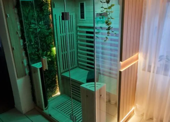 Appartment-ferienwohnung Mit Kueche, Bad, Wlan, Klimaanlage, Modern Eingerichtet Maison d'hôtes Roding