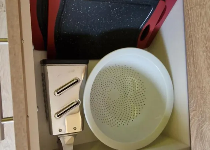Appartment-ferienwohnung Mit Kueche, Bad, Wlan, Klimaanlage, Modern Eingerichtet 4*