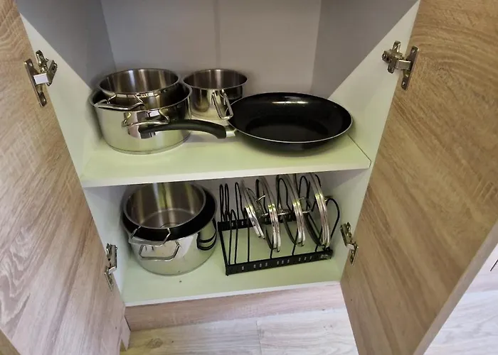 Maison d'hôtes Appartment-ferienwohnung Mit Kueche, Bad, Wlan, Klimaanlage, Modern Eingerichtet
